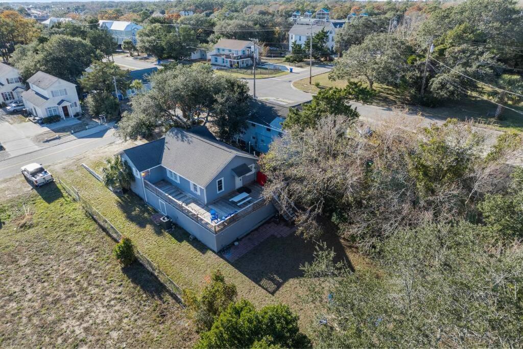 Gorgeous Centrally Located Ocean View 2 King, Huge Private Yard & Deck, Firepit, Bbq, & Game Tables Myrtle Beach Exterior foto