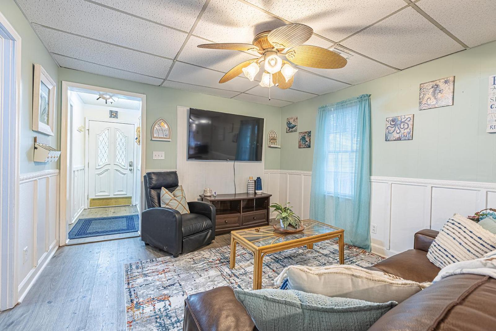 Gorgeous Centrally Located Ocean View 2 King, Huge Private Yard & Deck, Firepit, Bbq, & Game Tables Myrtle Beach Exterior foto